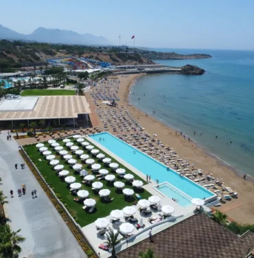 Acapulco Resort Convention Spa Hotel